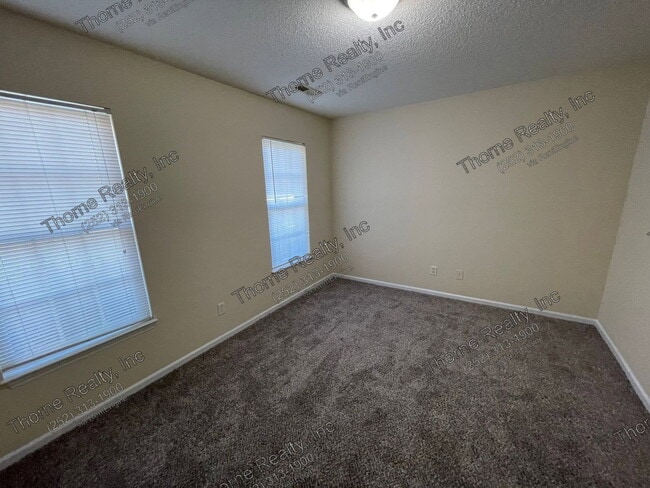 Photo - 2256 Sherwood Ave