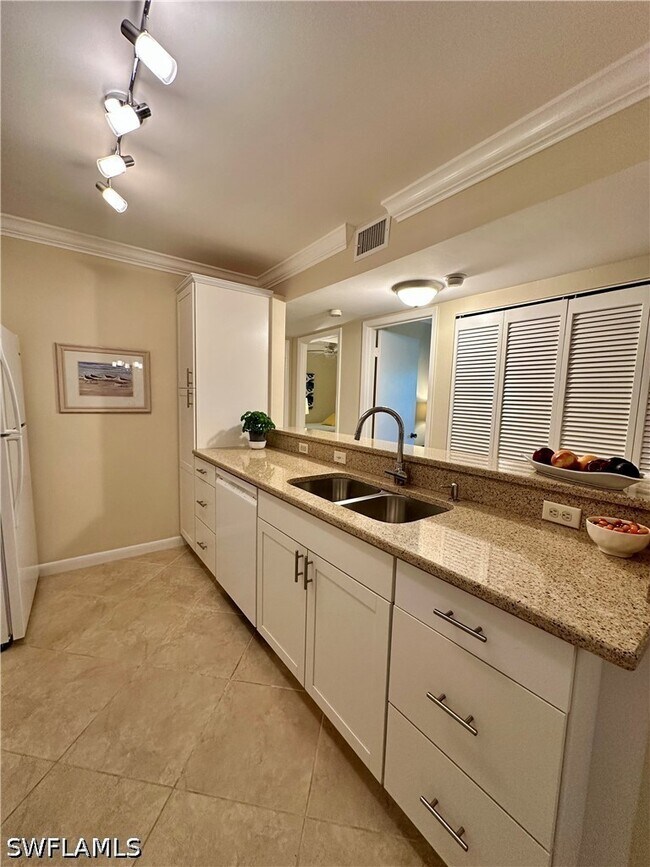 Photo - 555 Park Shore Dr Unit B205