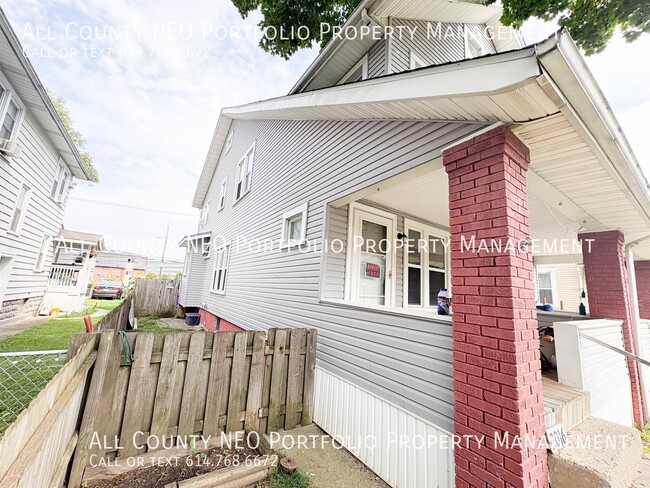 2016 Fairmont Ave