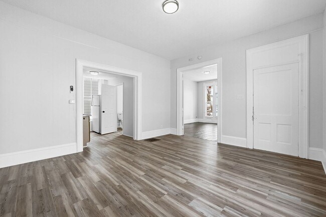 Photo - 2411 Fox Ave Unit 2411-A