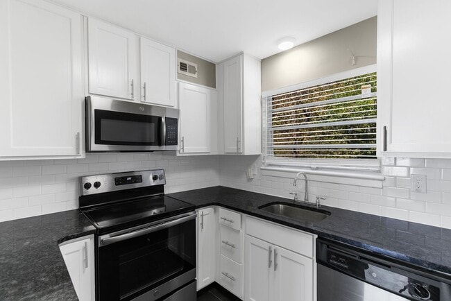 Photo - Cahaba Hills Apartments