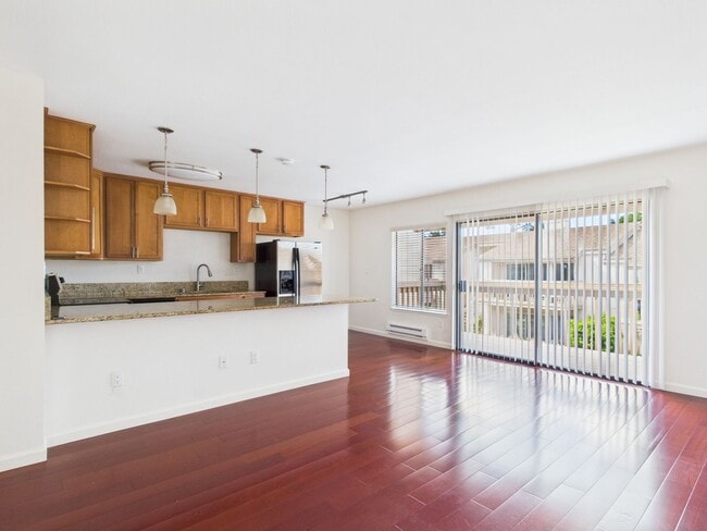 Building Photo - Kimberly Place Condo 1 bed 1 bath . In uni...