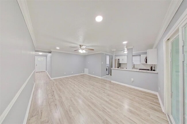 Photo - 4002 Prudence Dr