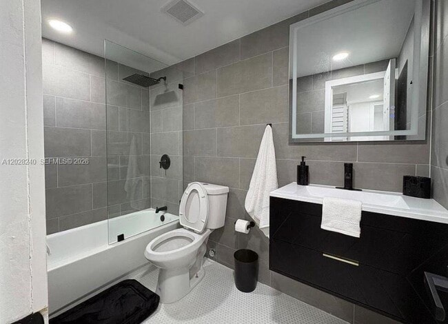 Photo - 4265 NW S Tamiami Canal Dr Unit 1-211