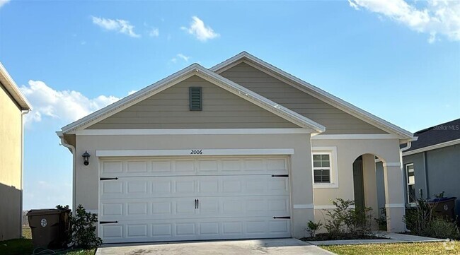 Building Photo - 2006 King Ranch St Rental