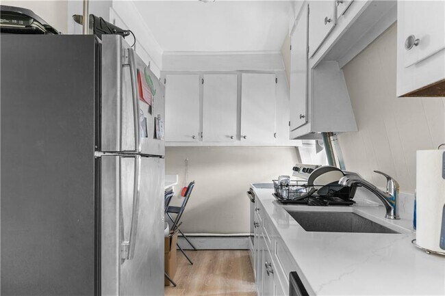 Photo - 501 Spring St Unit 3