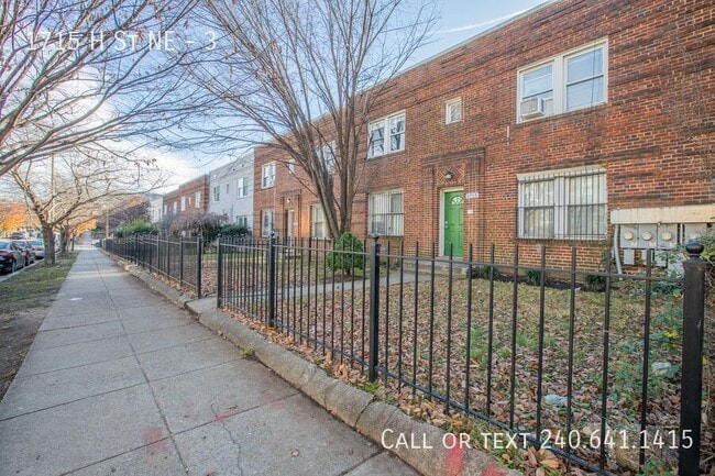 Photo - 1715 H St NE Unit 3