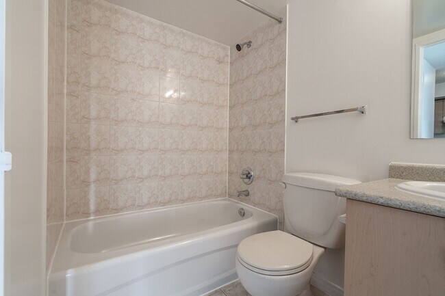 Photo - 333 Sidney Belsey Crescent Unit 519