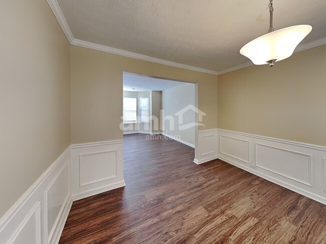 Photo - 4369 Windmoor Dr NW