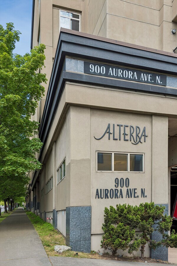 Photo - 900 Aurora Ave N Unit 307