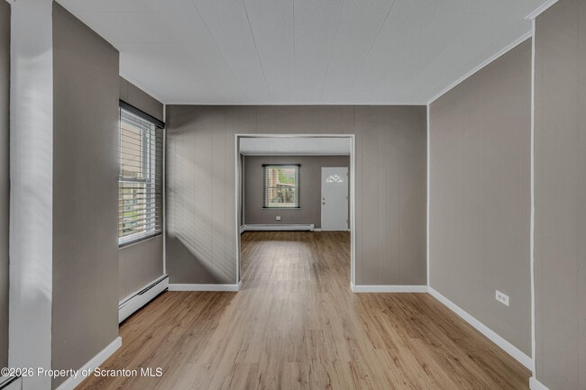 Photo - 413 17th Ave