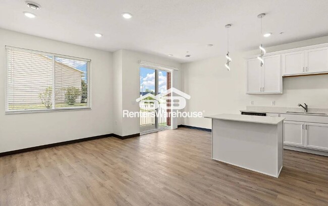 Photo - 3680 9th St NW
