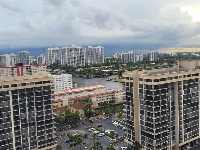 Photo - 1985 S Ocean Dr Unidad 19J