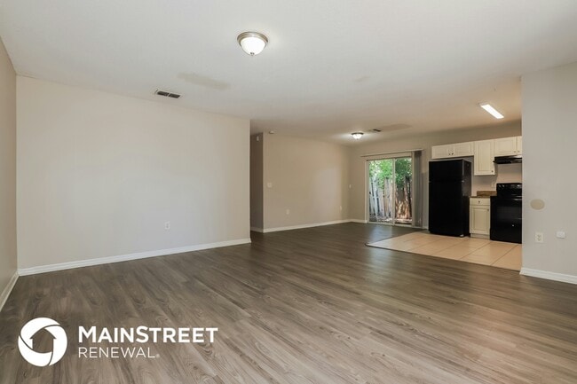 Photo - 2147 16th Ave S