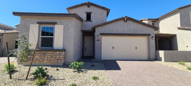 Building Photo - 14039 W Desert Flower Dr Rental