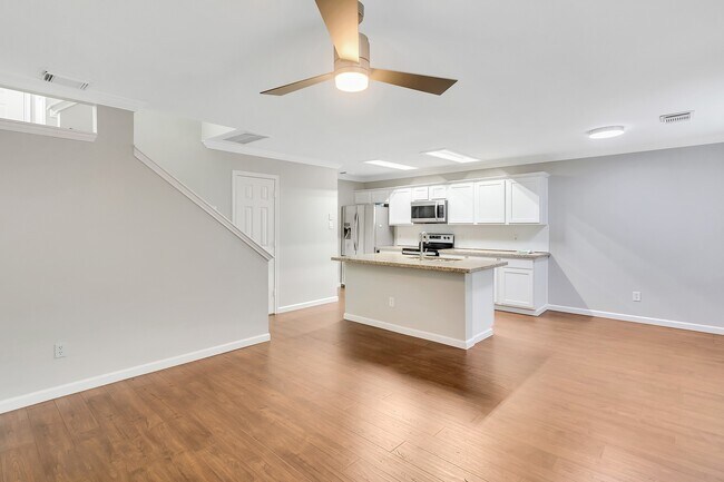 Building Photo - 26 Timberstar St Rental