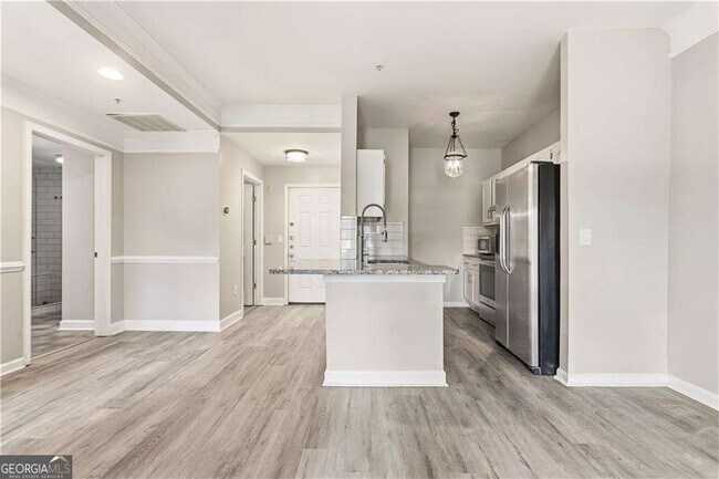 Photo - 2700 Pine Tree Rd NE Unit 2303