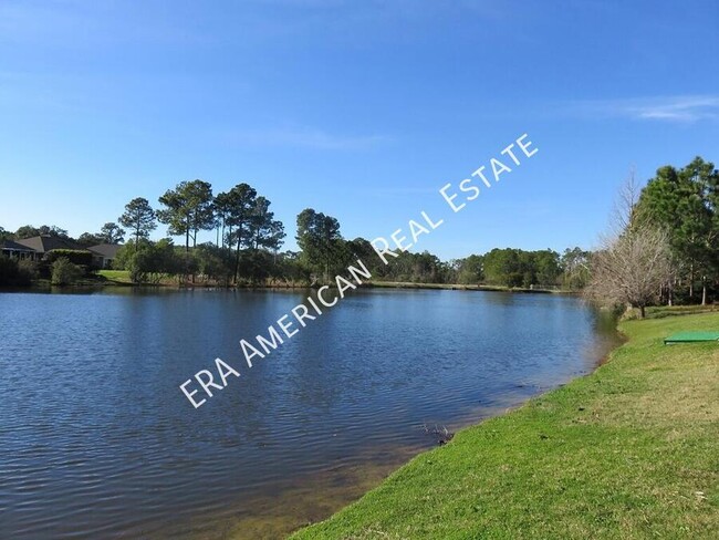 Home overlooking a pond - Home overlooking a pond