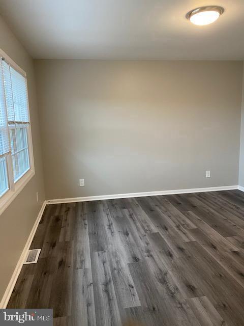 Photo - 352 Jackson St