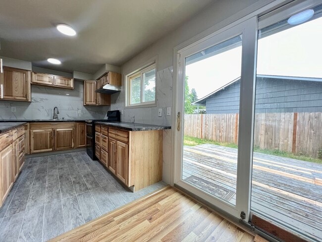 2020 SE 154th Ave