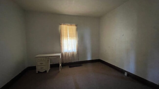 Photo - Downstairs - 1 Bedroom 1 Bath Apt Unidad Apt. 1