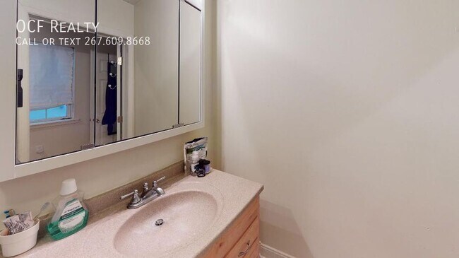 Photo - 1805 Carpenter St Unit 1st Floor