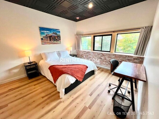 Building Photo - 113 N Lancey St Unit 204