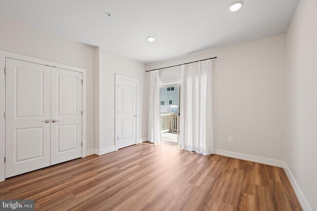 Photo - 128 Stowe Dr