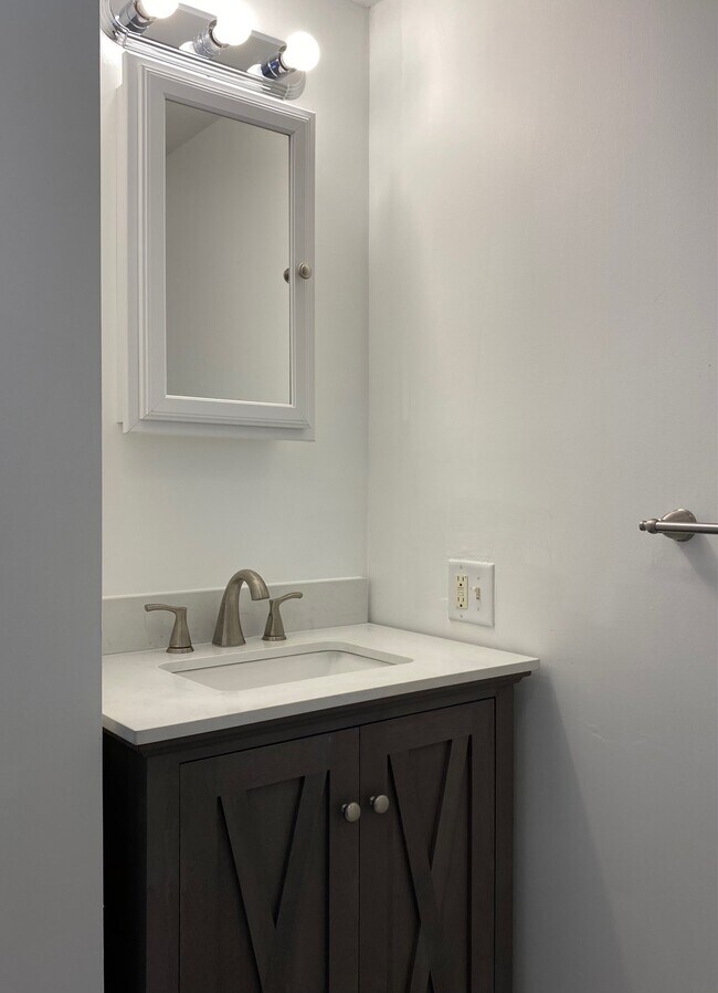 Photo - 19 Chestnut St