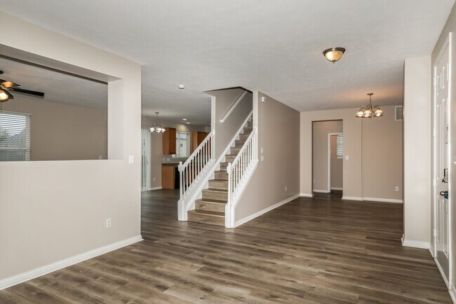 Photo - 8025 Cole Wood Blvd