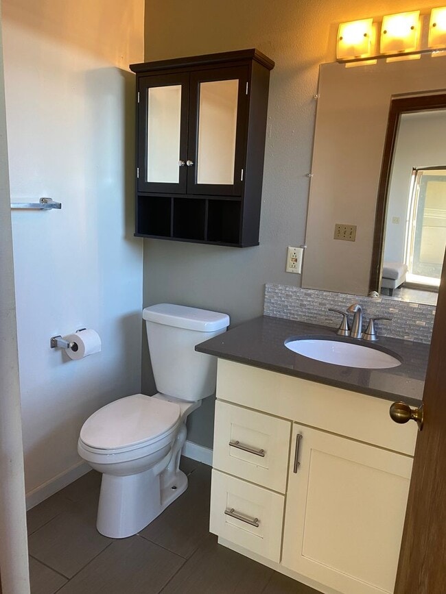 Photo - Ward Apartments LLC Unidad #2