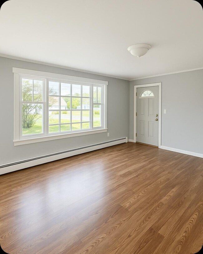 Photo - 191 Saco Ave
