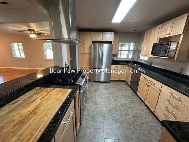 Great Home in Denver!!