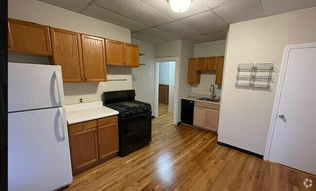Building Photo - 164 Putnam Ave Unit 168 Rental