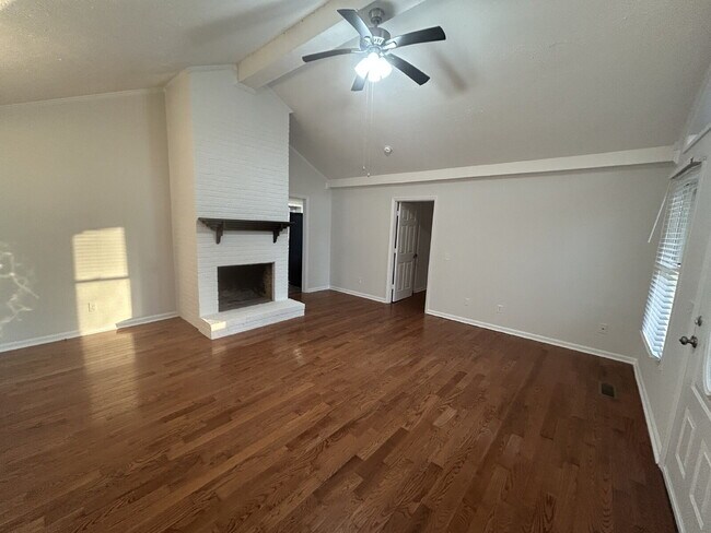 Photo - 100 Ridgewood Rd