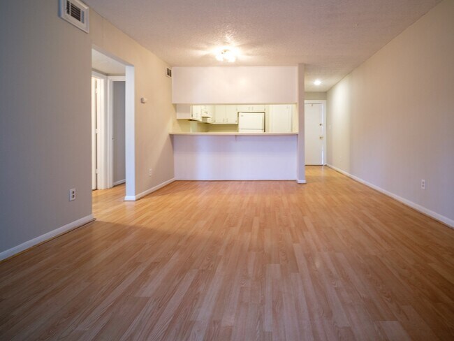 Photo - 2609 Eastway Dr Unidad B