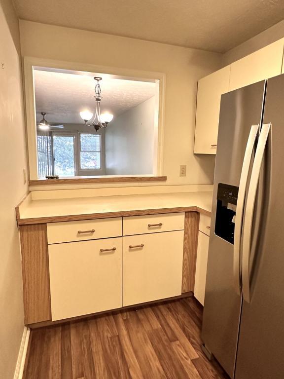 Photo - 1002 Brookhollow Dr