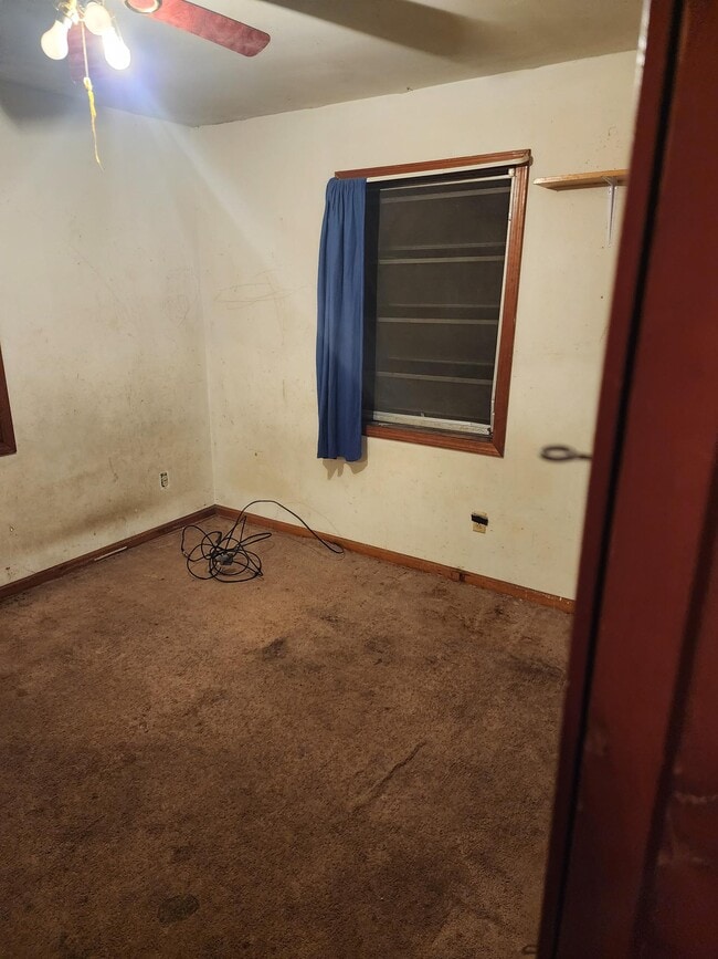 Photo - 694 Mountain View Dr