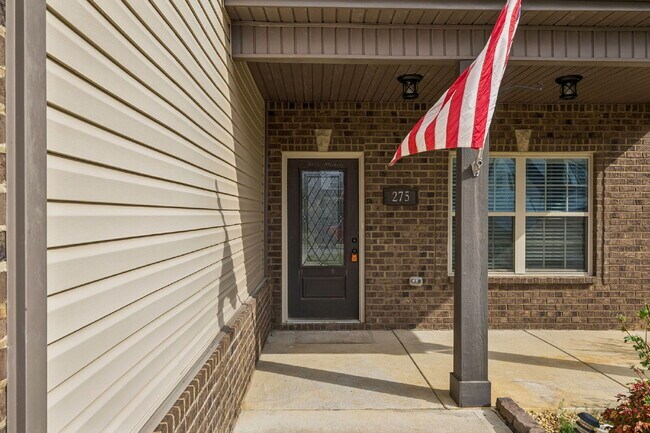 Photo - 275 Crusaw Dr