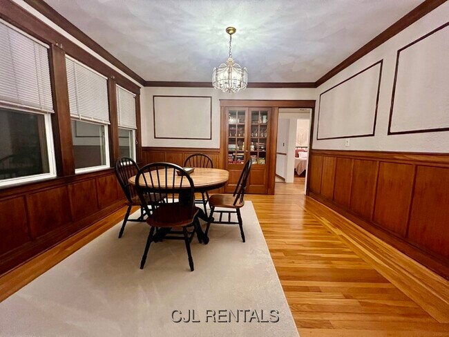 Photo - 33 Evans St Rental