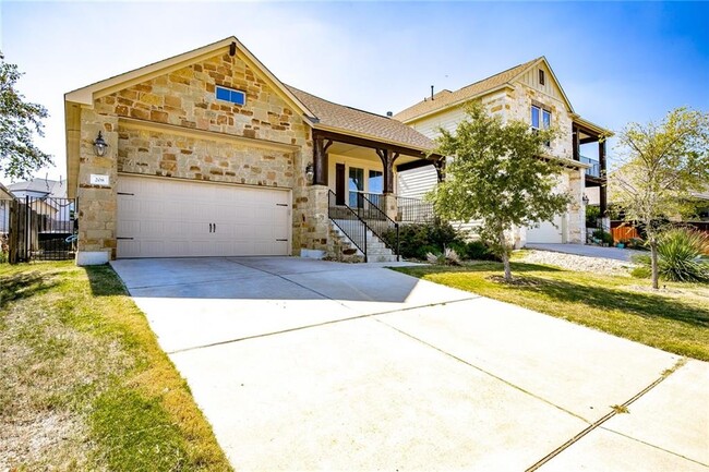 208 La Grotta Ln