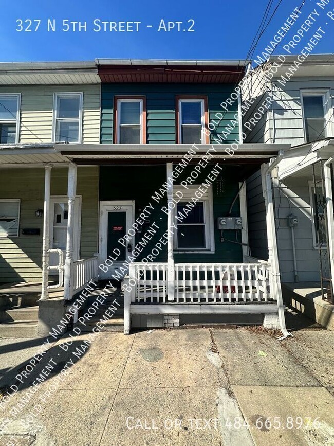 Building Photo - 327 N 5th St Unit Apt.2