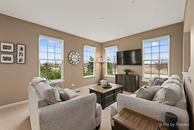 Photo - 10097 Cummings St