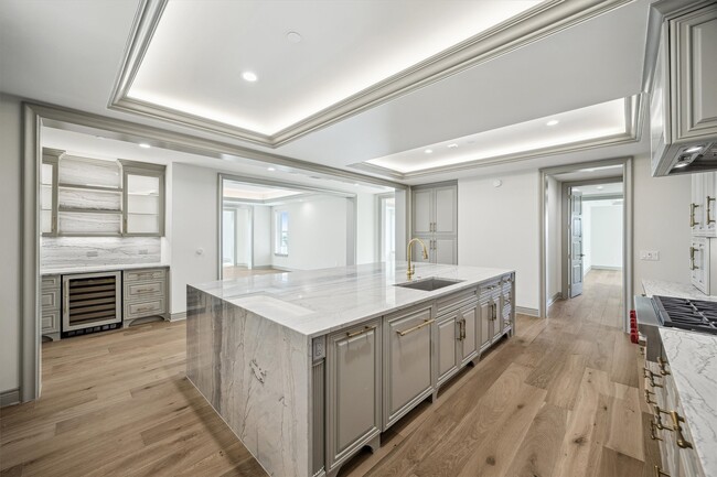 Photo - 1717 Bissonnet St Unit 1802