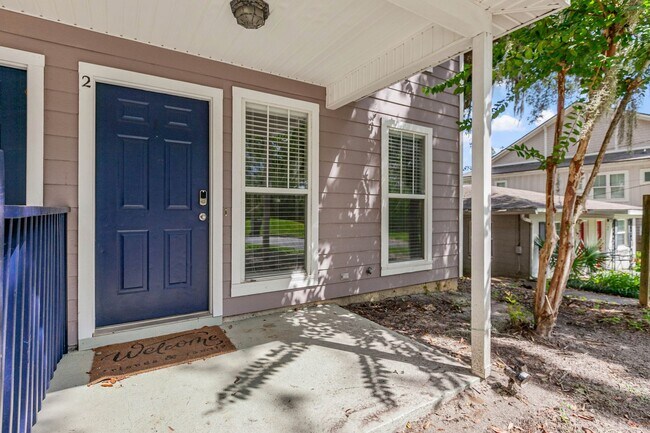 Photo - 1235 N Bronough St Unit 2