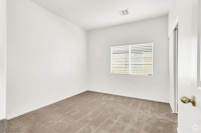 Building Photo - 6536 Casamar St Rental