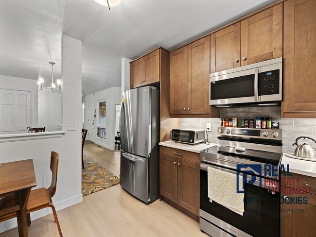 Photo - 3 Bed 3 Bath Updated Townhouse in Fort Collins!