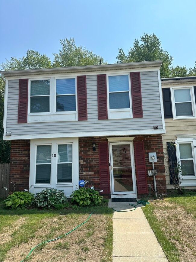 Photo - 10 Victoria Manor Ct