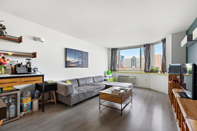 Photo - 20 2nd St Unit 406