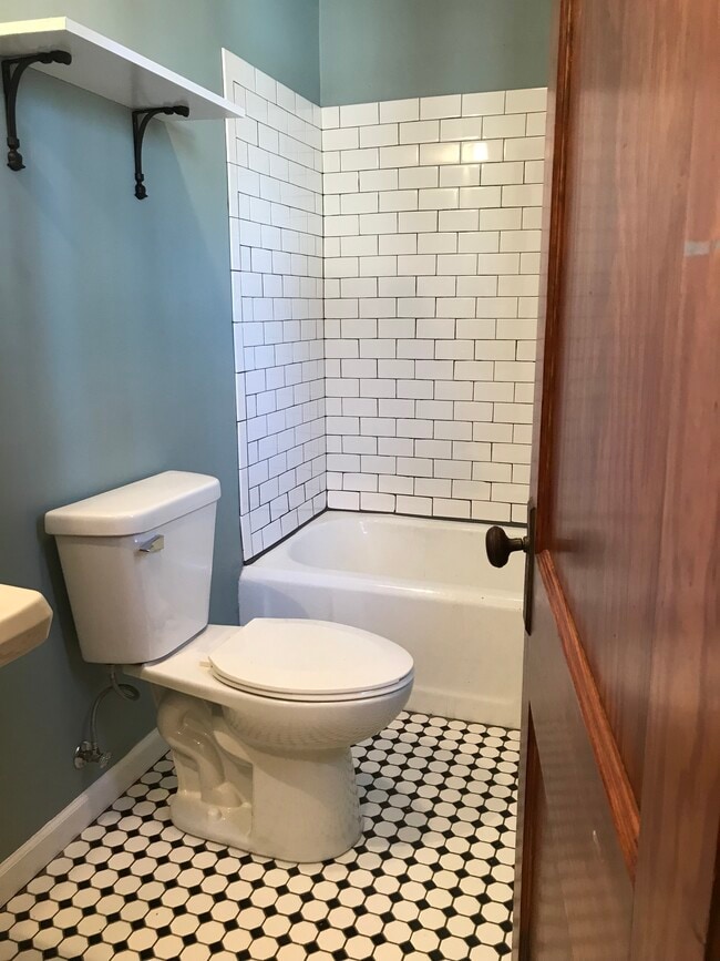 Photo - 1525 S 4th St Unit 1